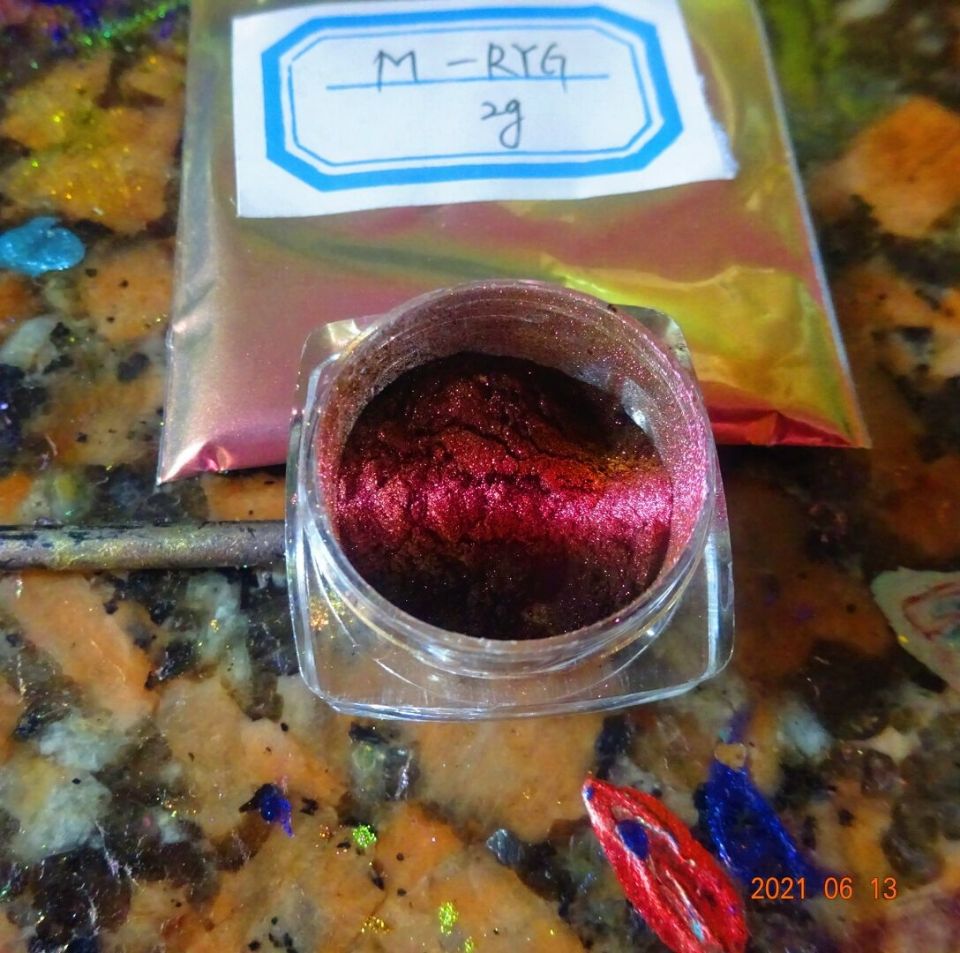 ผงสีแม่เหล็กเปลี่ยนสีแบบออปติค - Art Craft Optical บทวิจารณ์และราคา